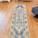 2.6*6.11Vintage Turkish Dosemealti Rug, Dosemealti Rug, Area Rug, Handmade Rug, Handwoven Rug, Antique Rug, Old Rug, Wool Rug, Anatolian Rug