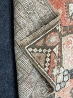 4.1*2.8 Vintage Turkish Dosemealti Rug, Dosemealti Rug, Area Rug, Handmade Rug, Handwoven Rug, Antique Rug, Old Rug, Wool Rug, Anatolian Rug - Image 4